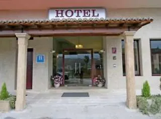 Rosalia Hotel 2*